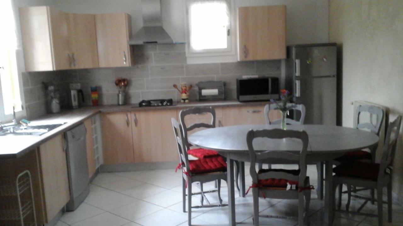 Domisiladore Esparron-de-Verdon Bagian luar foto
